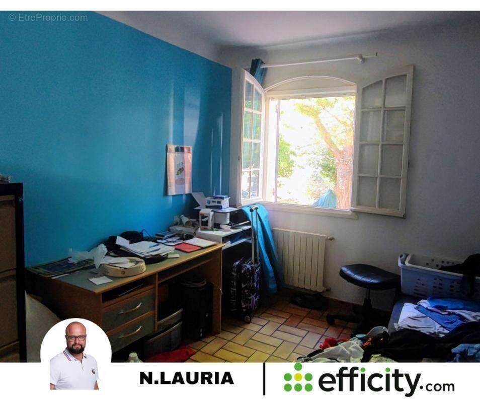 Maison à LA TOUR-D&#039;AIGUES