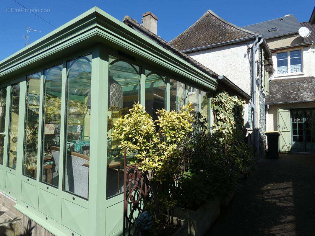 Maison à IVRY-LA-BATAILLE