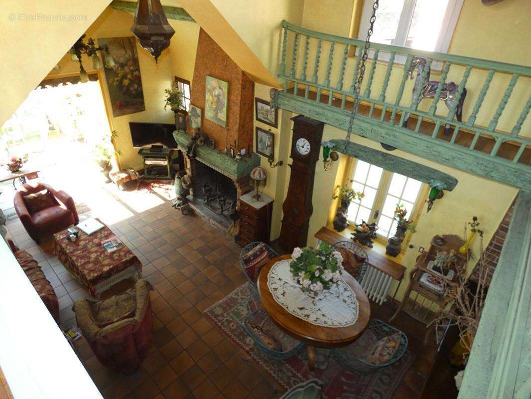 Maison à IVRY-LA-BATAILLE