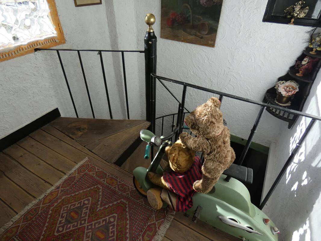 Maison à IVRY-LA-BATAILLE