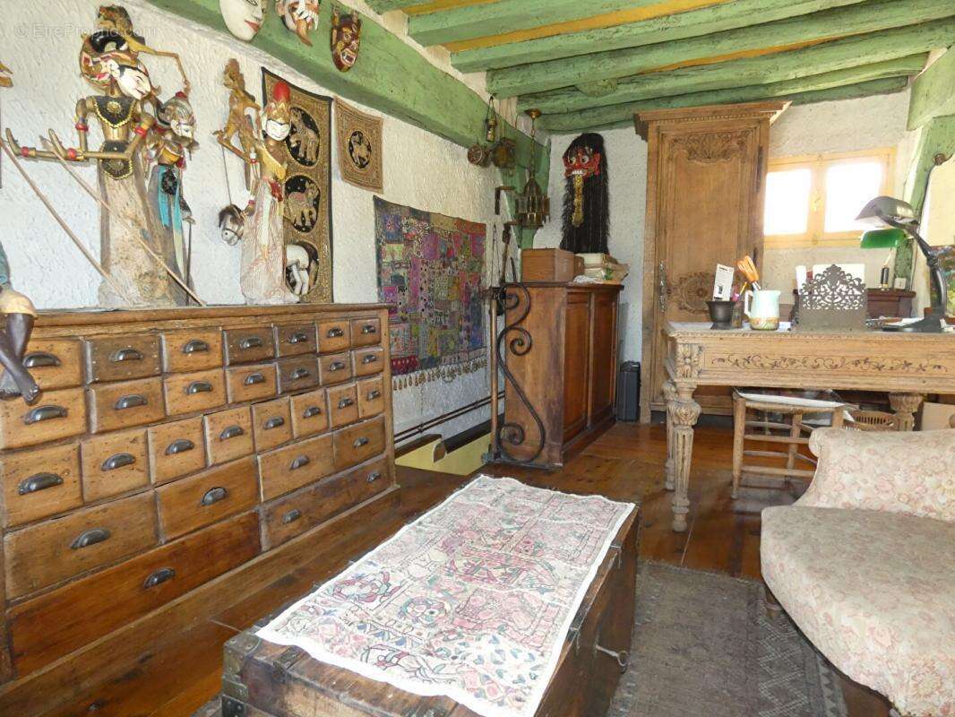 Maison à IVRY-LA-BATAILLE