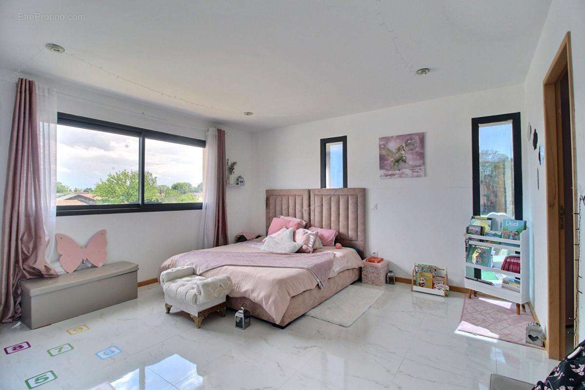 Maison à LUDON-MEDOC