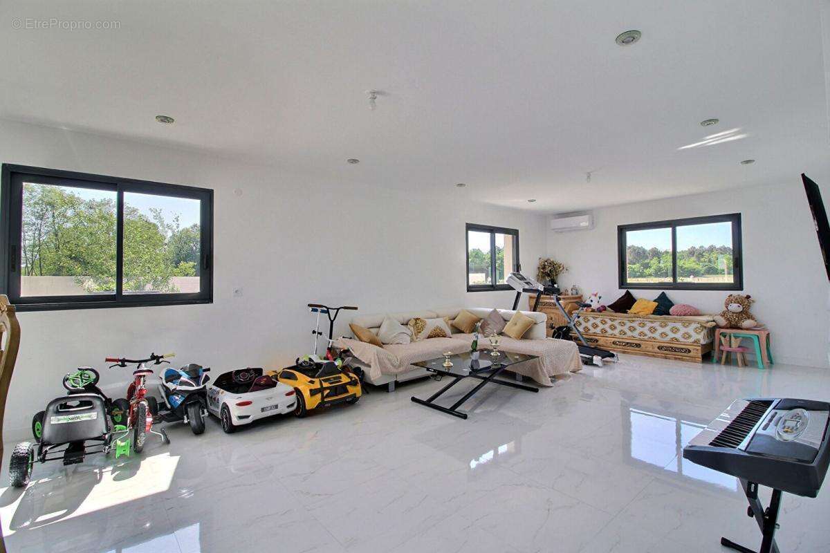 Maison à LUDON-MEDOC