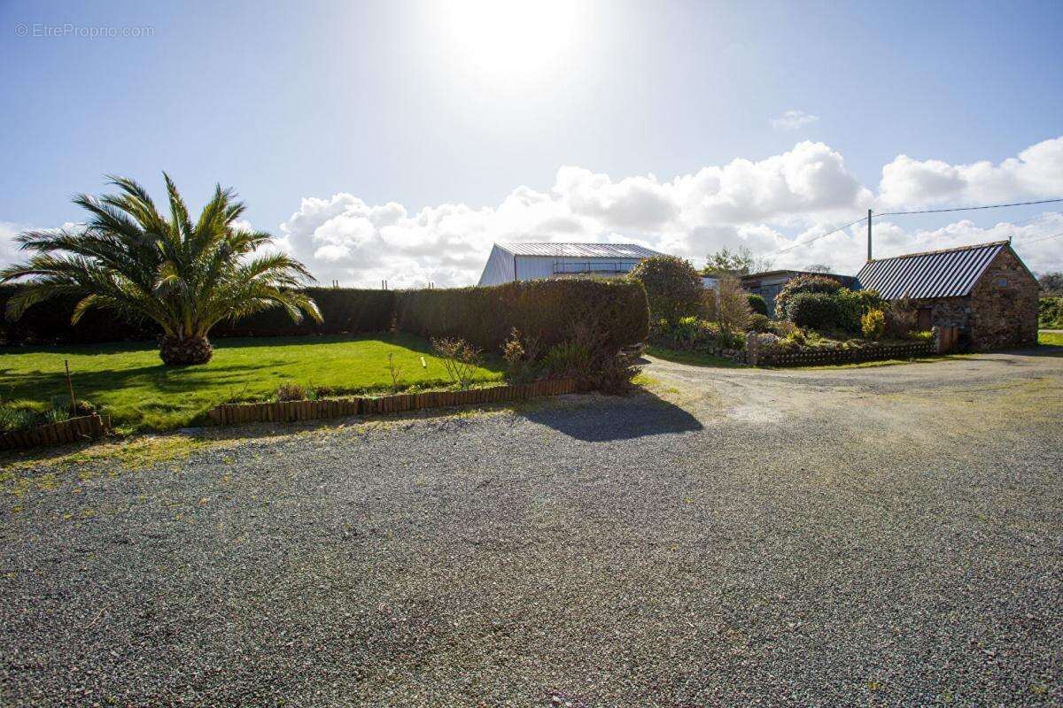 Maison à PLEUMEUR-GAUTIER