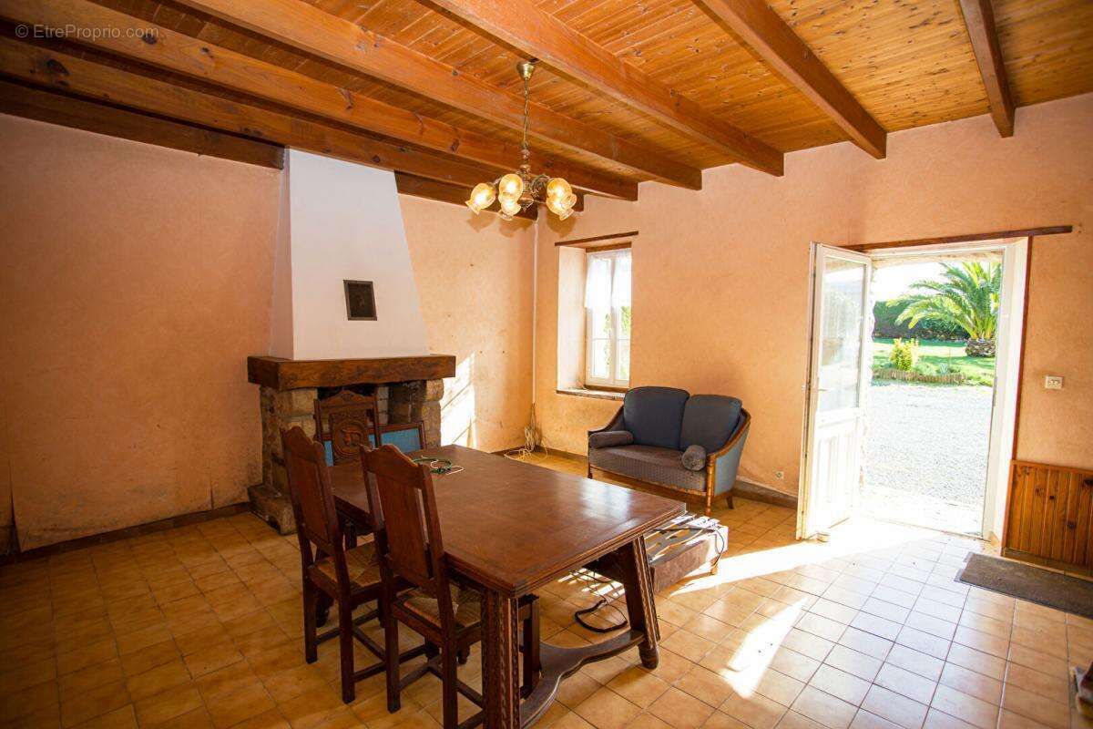 Maison à PLEUMEUR-GAUTIER