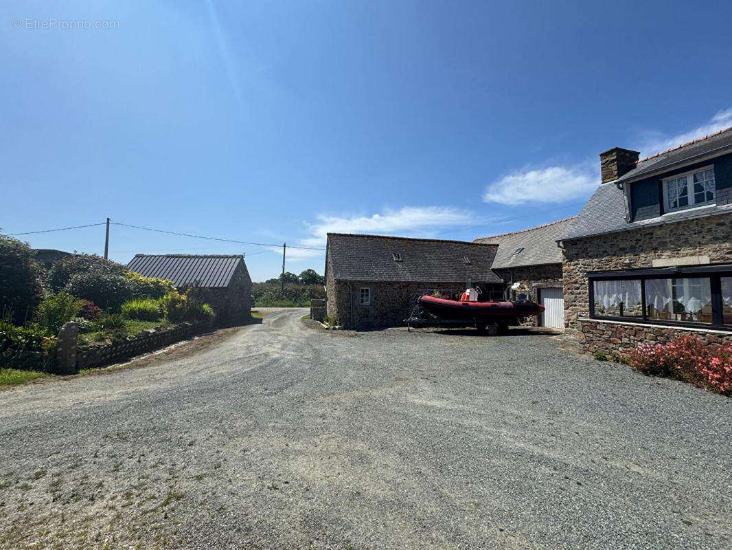 Maison à PLEUMEUR-GAUTIER