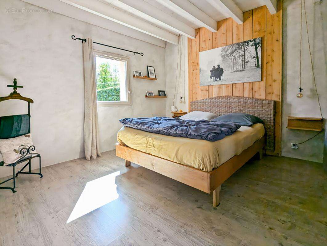 Maison à LA CHAPELLE-LAUNAY