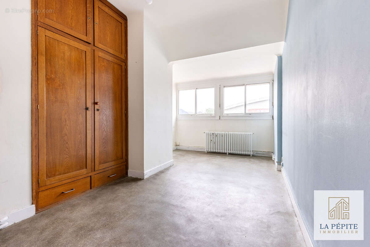 Appartement à MARLY