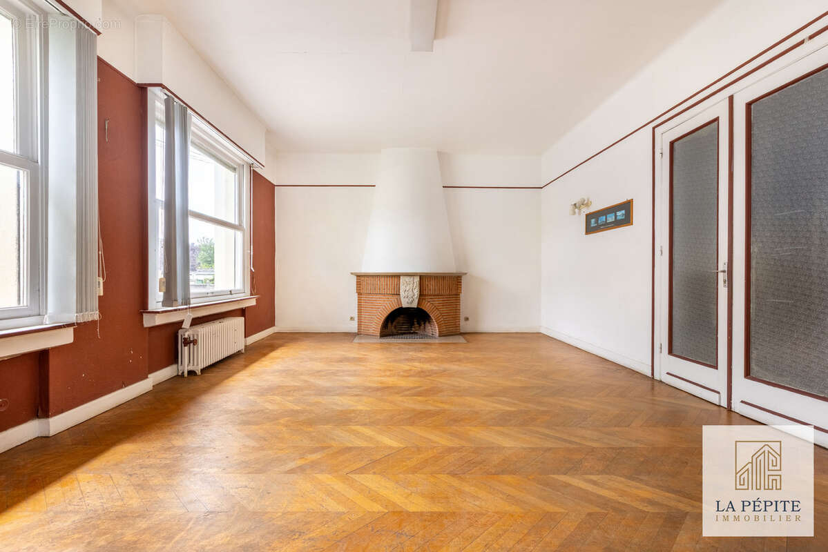 Appartement à MARLY