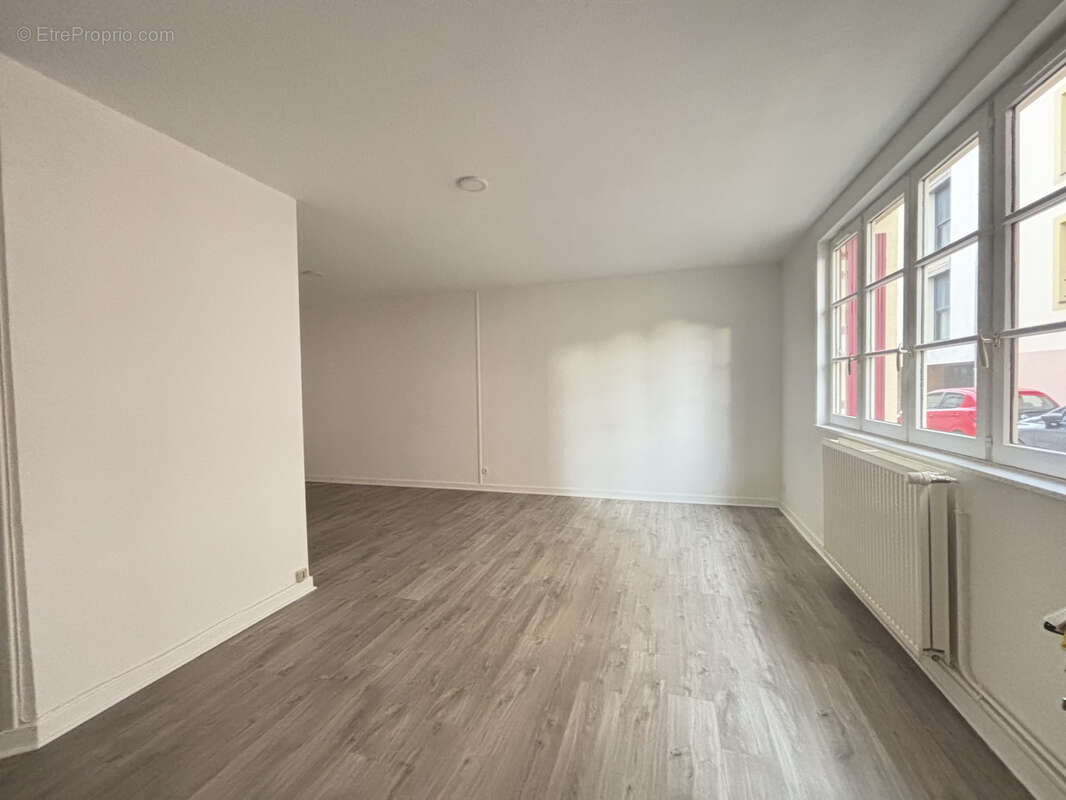 Appartement à CHARLIEU