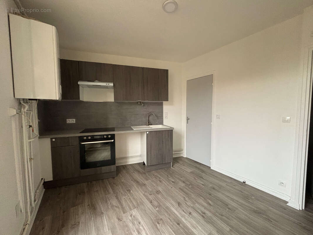 Appartement à CHARLIEU