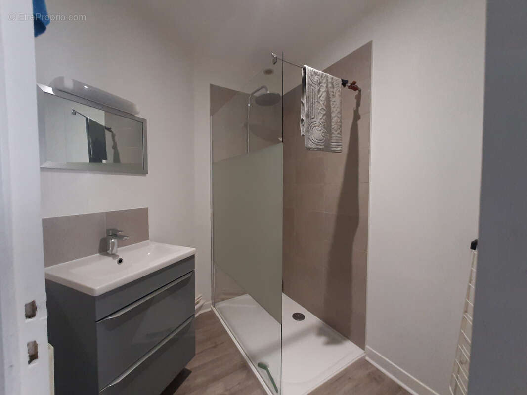 Appartement à CHARLIEU