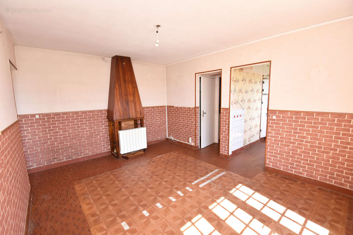 Maison à DOMART-EN-PONTHIEU