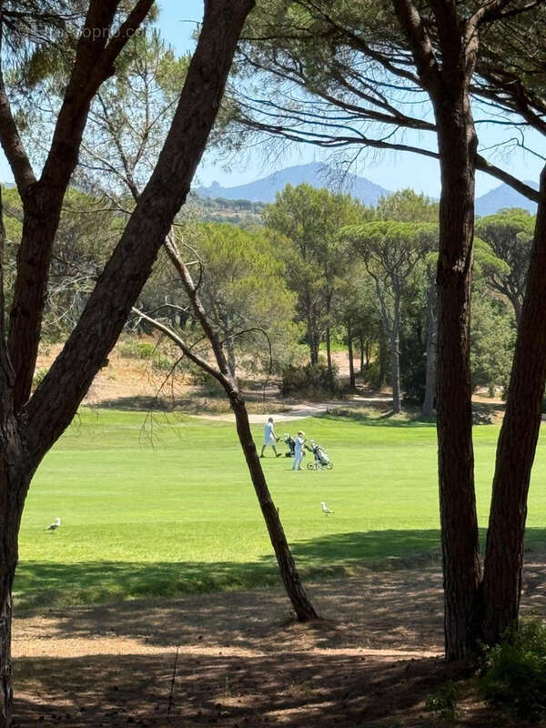 Appartement à SAINT-RAPHAEL