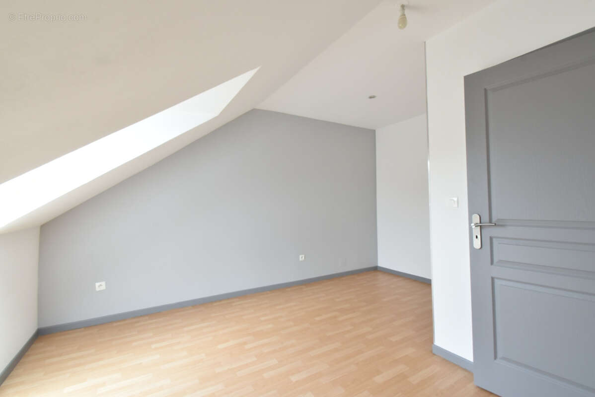 Appartement à ARRIANCE