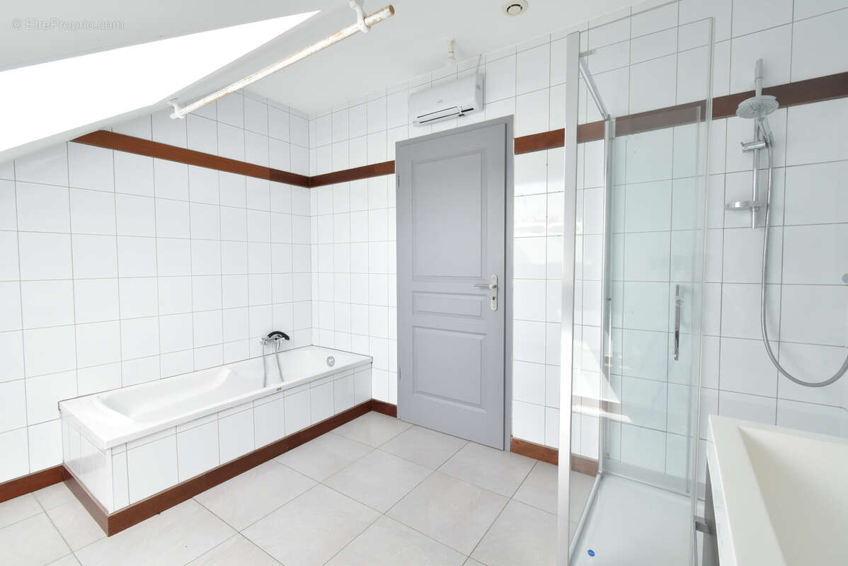 Appartement à ARRIANCE