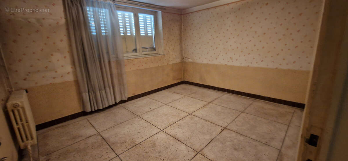 Maison à CLERMONT-FERRAND