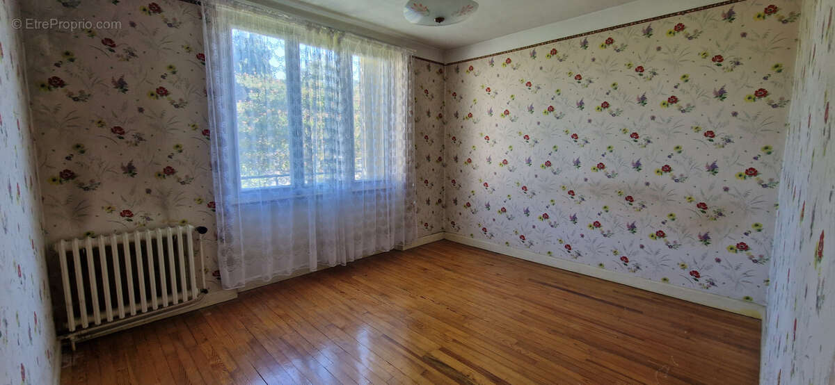 Maison à CLERMONT-FERRAND