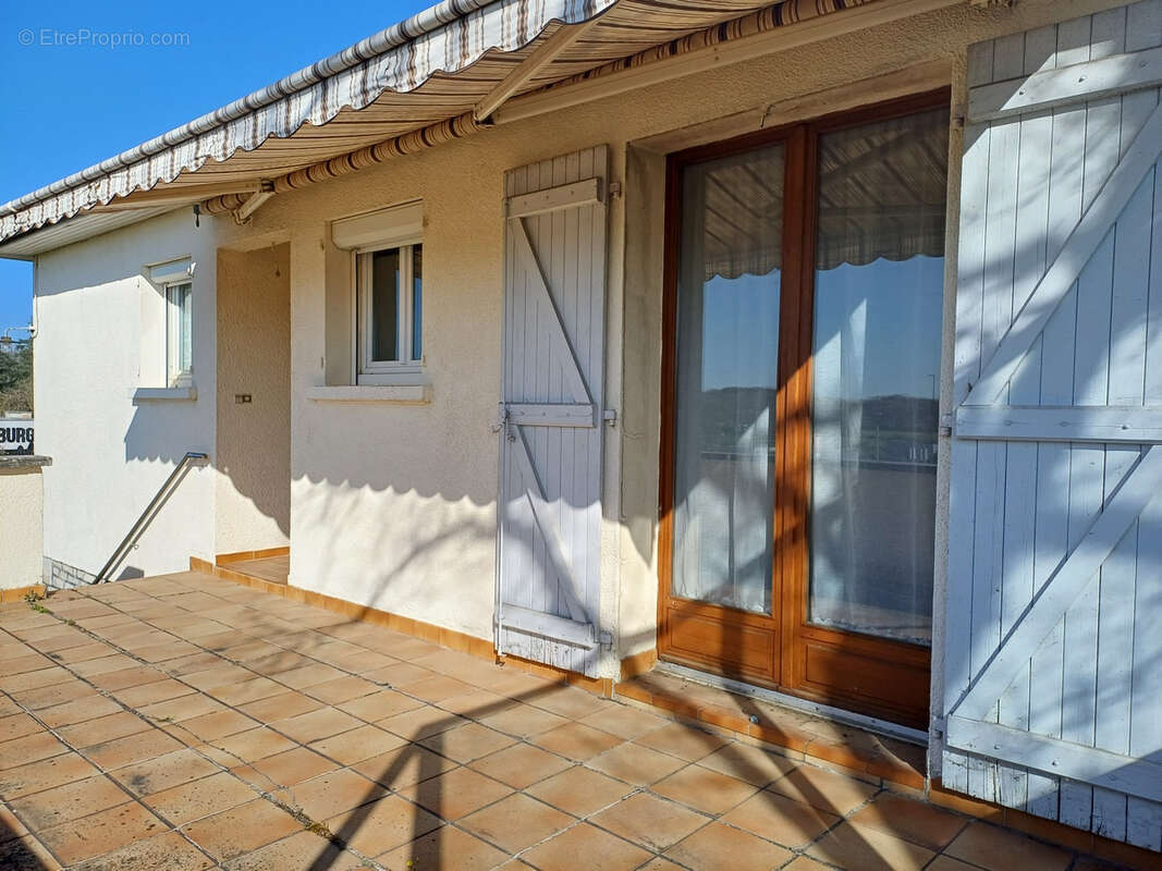 Maison à VILLENEUVE