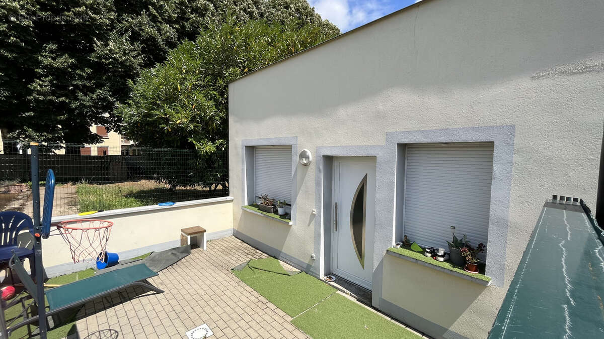 Appartement à JOEUF