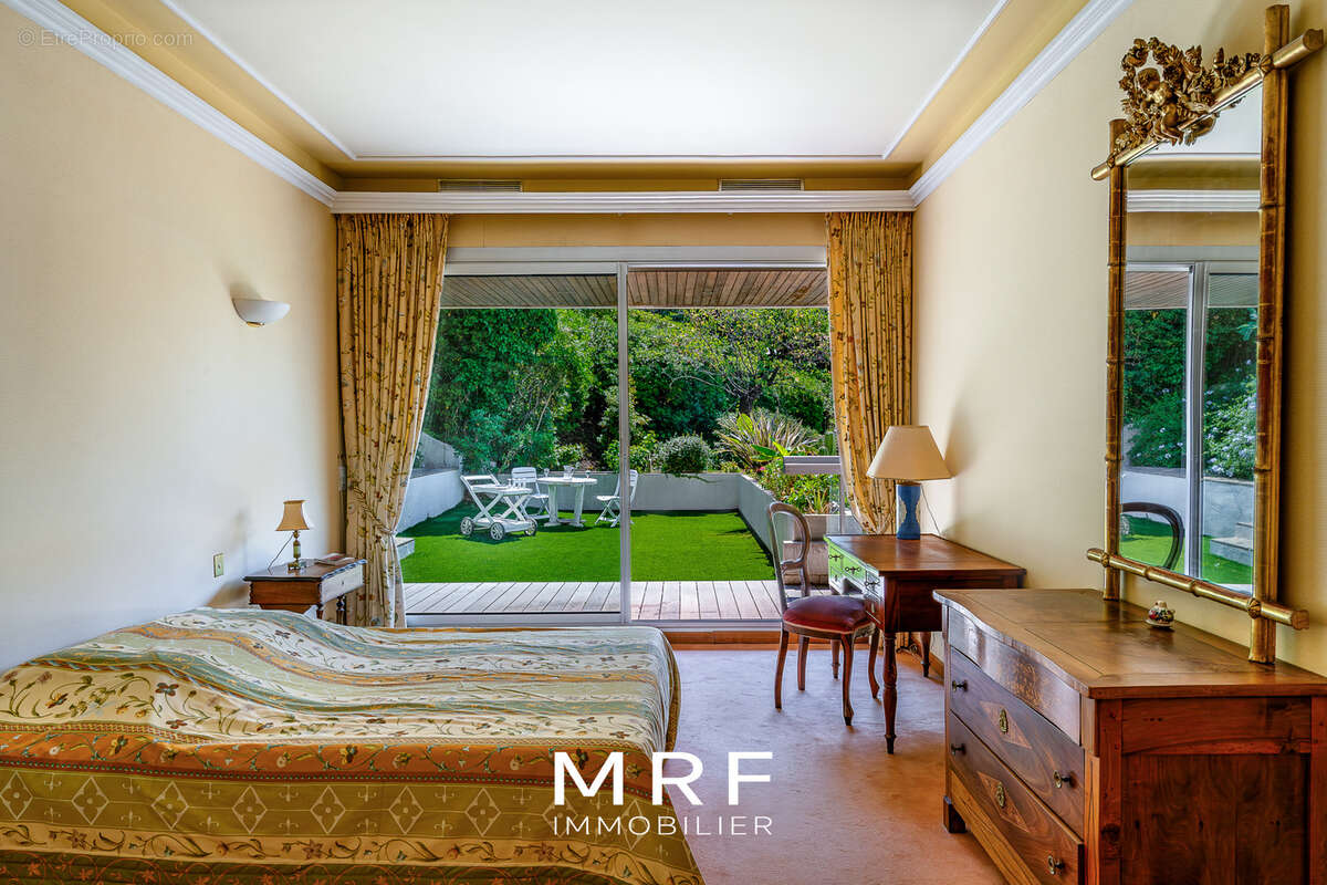 Appartement à MARSEILLE-7E