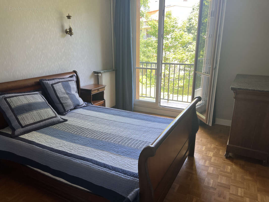 Appartement à RAMBOUILLET