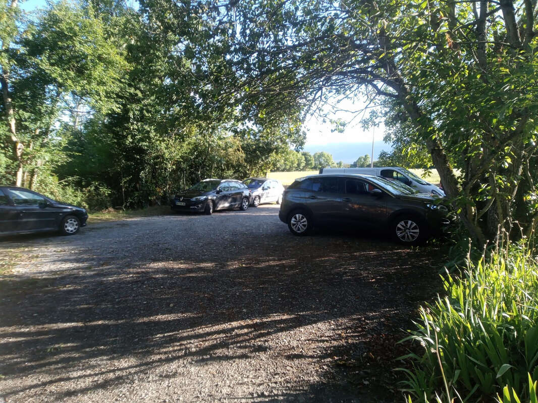 Appartement à USINENS