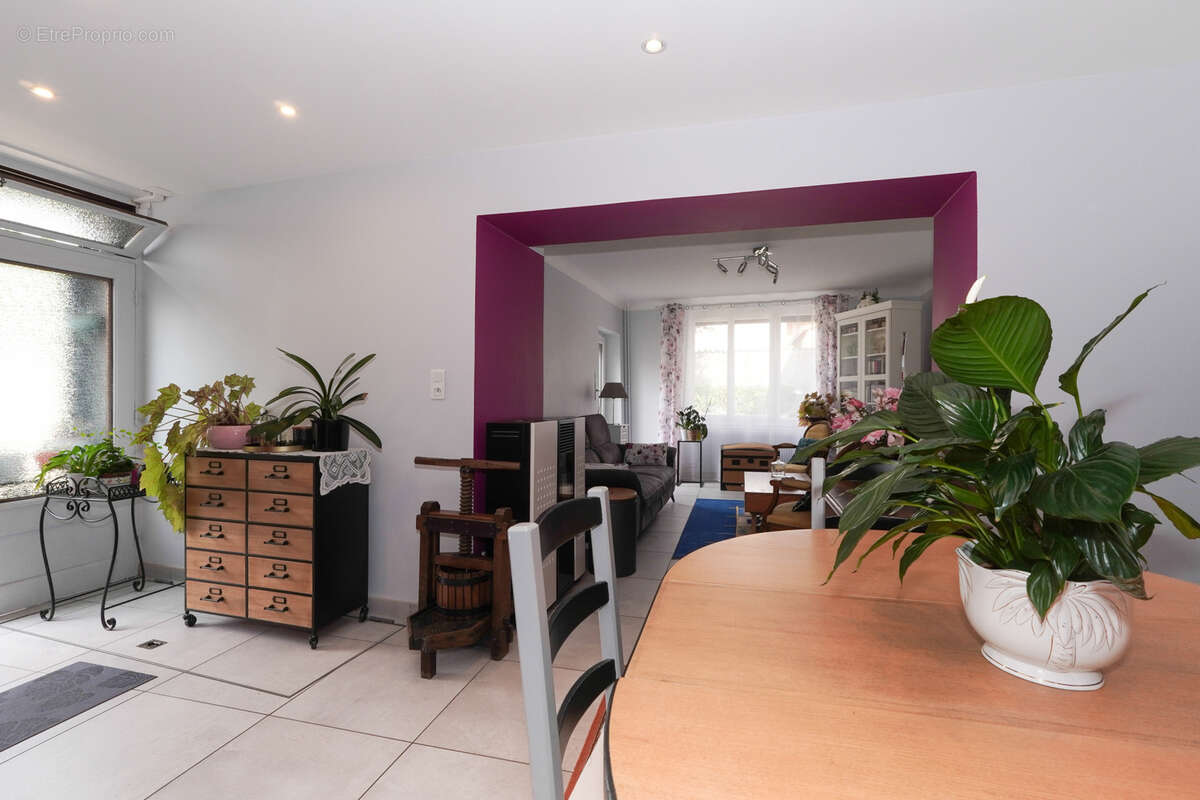 Maison à PONT-DU-CHATEAU