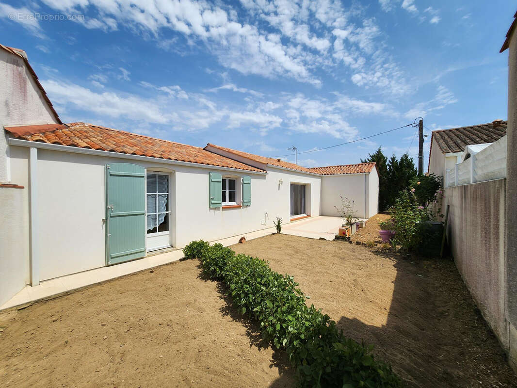 Maison à SAINT-HILAIRE-DE-RIEZ