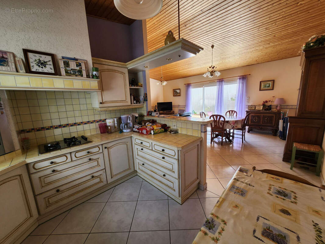 Maison à SAINT-HILAIRE-DE-RIEZ