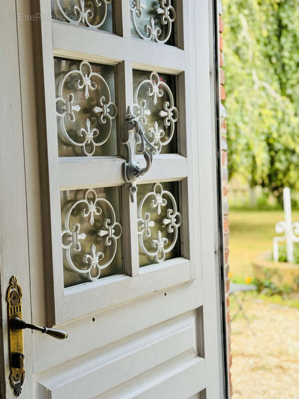 Maison à MONTEREAU-FAULT-YONNE