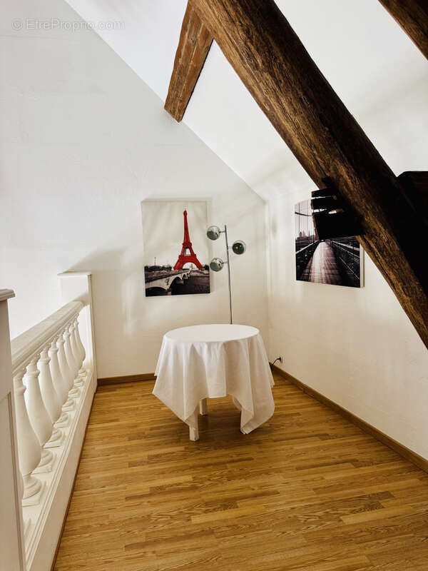 Maison à MONTEREAU-FAULT-YONNE