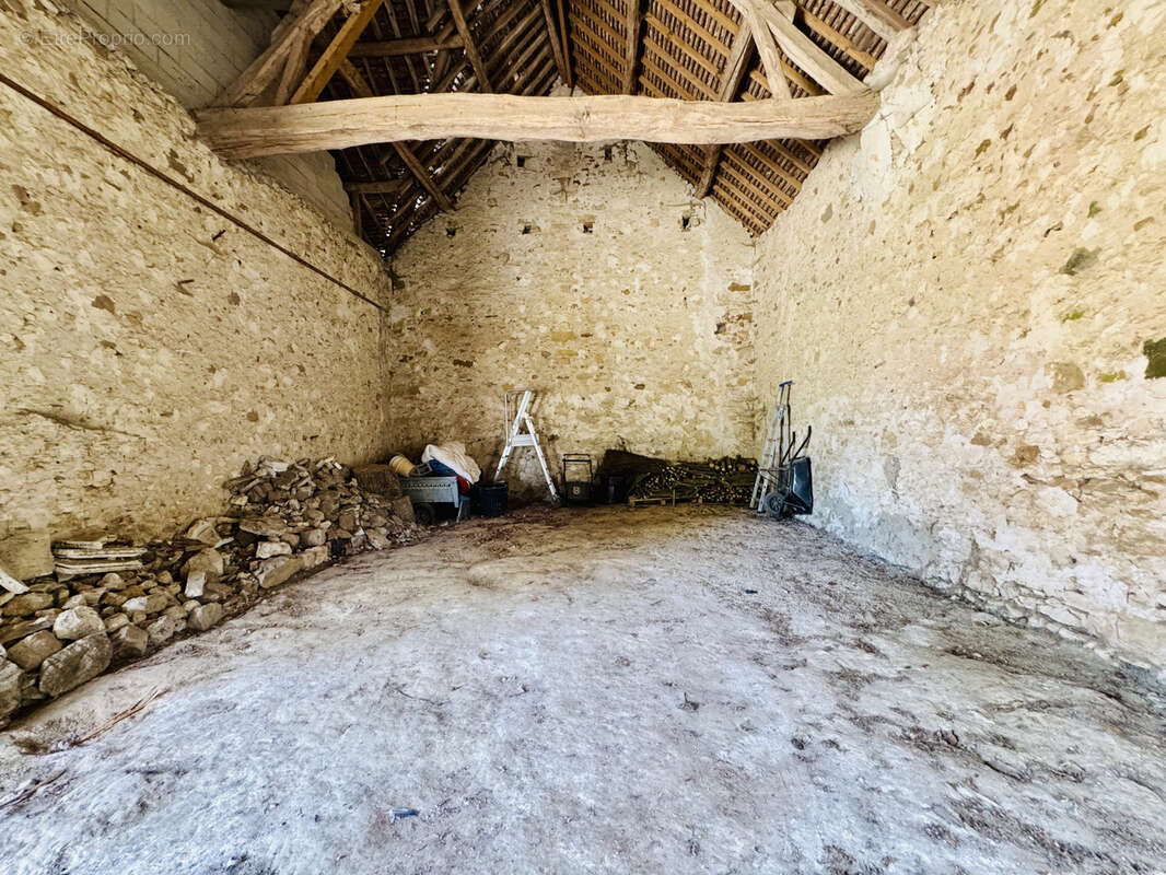 Maison à MONTEREAU-FAULT-YONNE