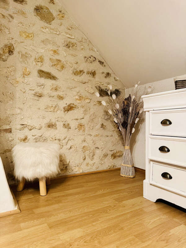 Maison à MONTEREAU-FAULT-YONNE