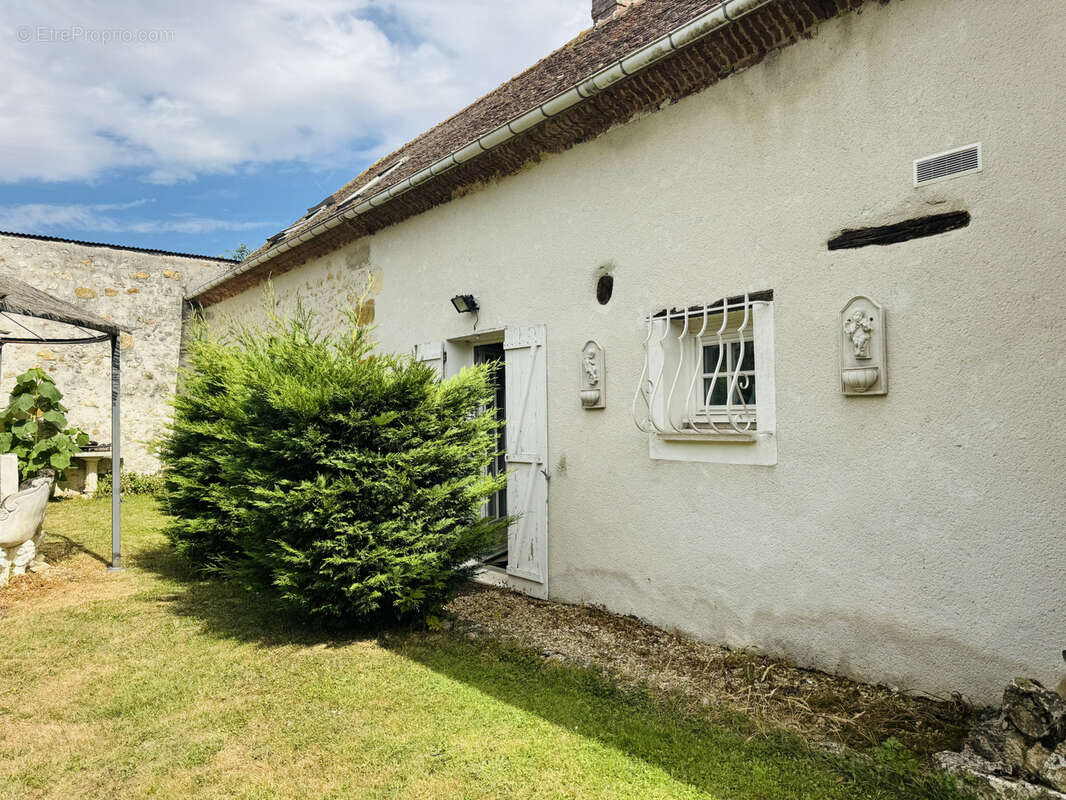 Maison à MONTEREAU-FAULT-YONNE