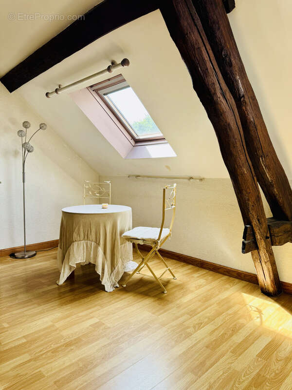 Maison à MONTEREAU-FAULT-YONNE