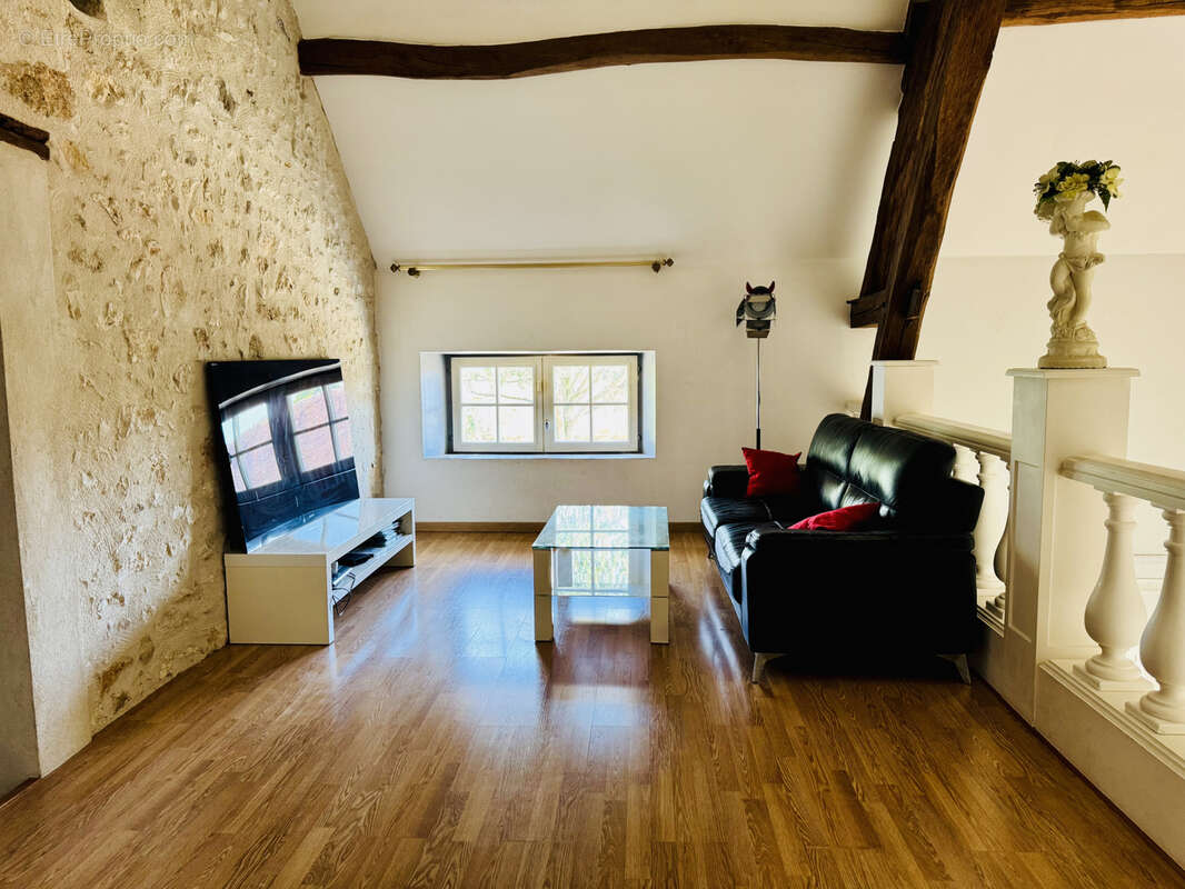 Maison à MONTEREAU-FAULT-YONNE