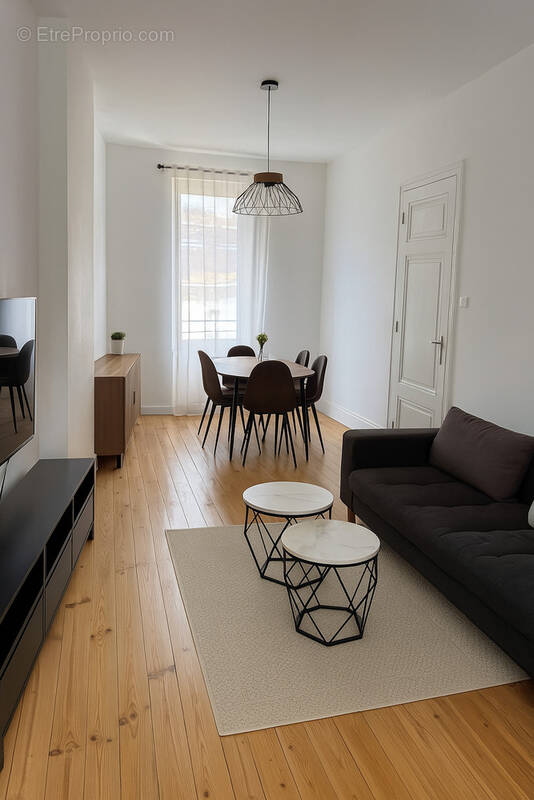 Appartement à LA TERRASSE-SUR-DORLAY