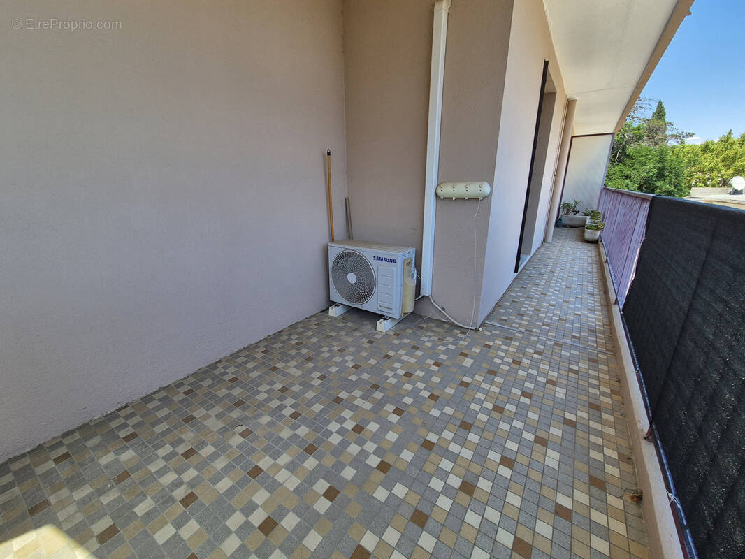 Appartement à HYERES