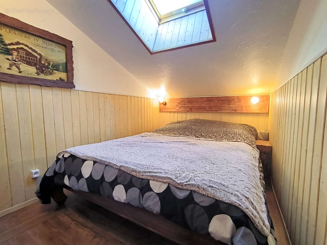 Appartement à MORILLON