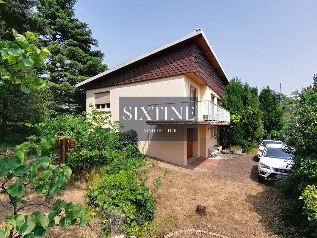 Maison à LE PEAGE-DE-ROUSSILLON