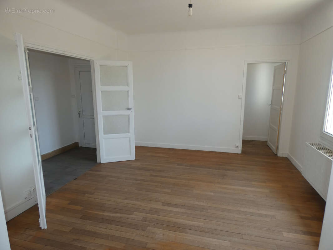 Appartement à MIGENNES