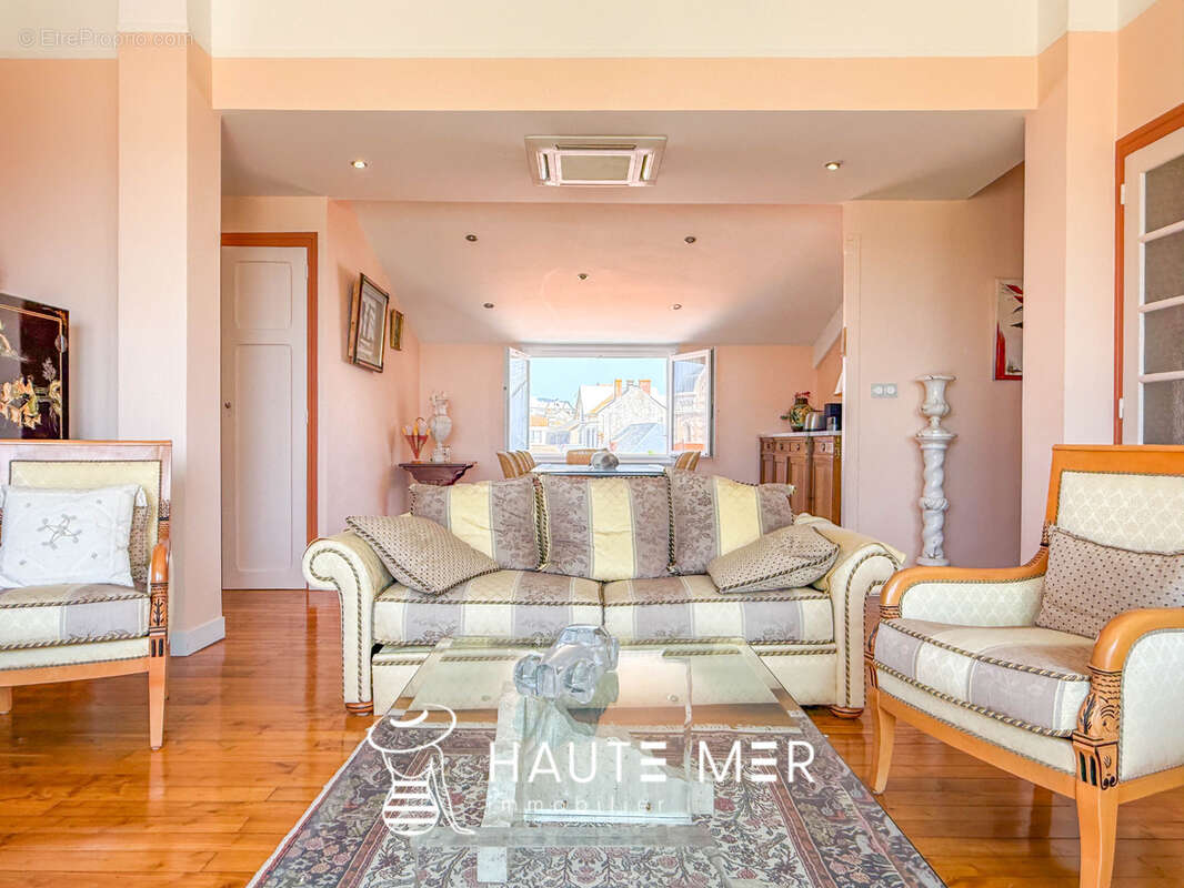 Appartement à LES SABLES-D&#039;OLONNE