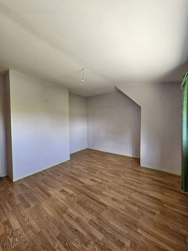 Maison à L&#039;ETOILE