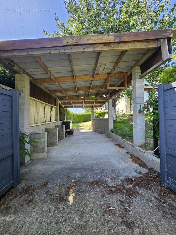 Maison à L&#039;ETOILE