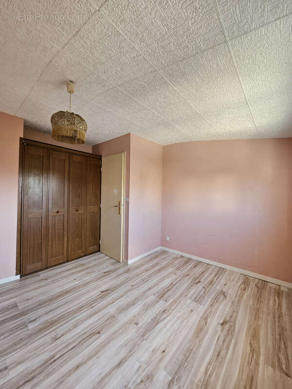 Maison à L&#039;ETOILE