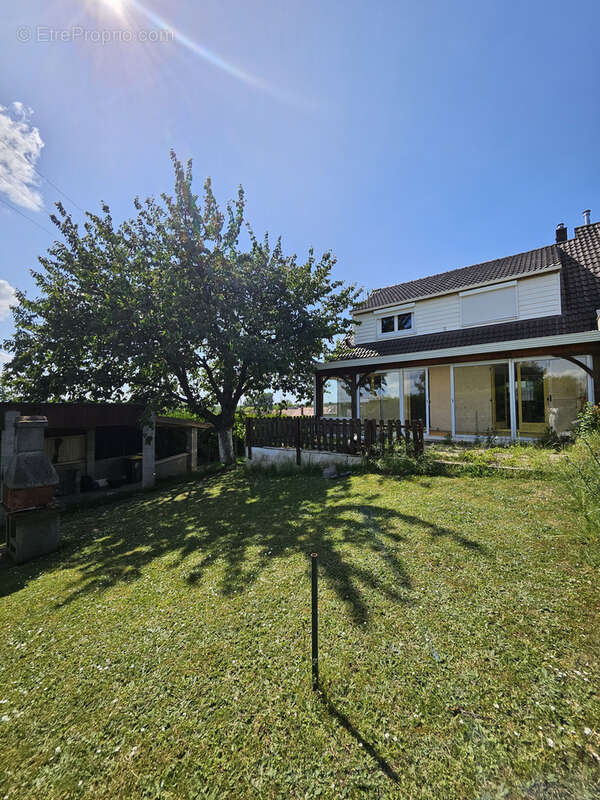 Maison à L&#039;ETOILE