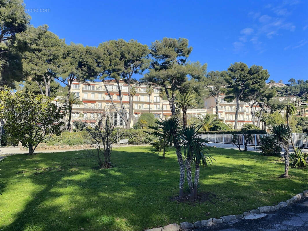 Appartement à HYERES
