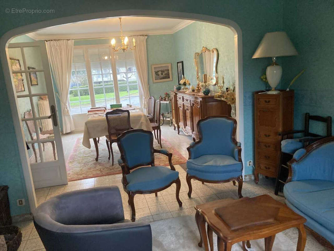 Maison à SAINT-BERTHEVIN