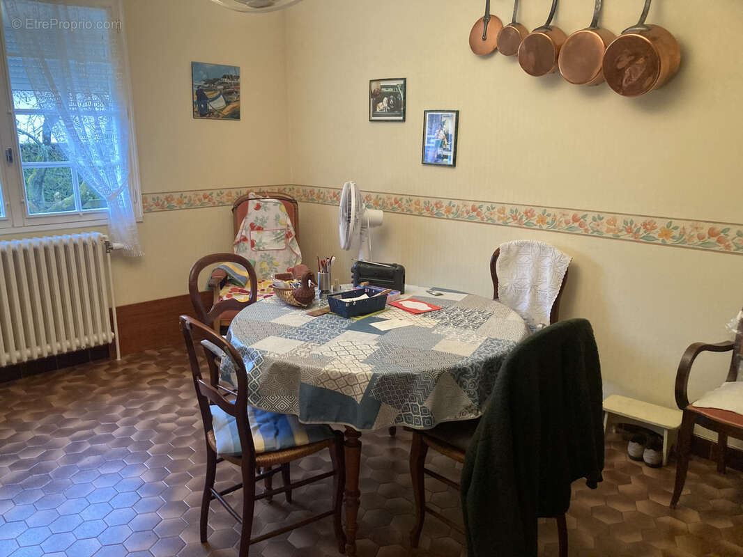 Maison à SAINT-BERTHEVIN